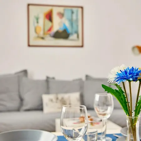 Brand New Lozenets * Σόφια