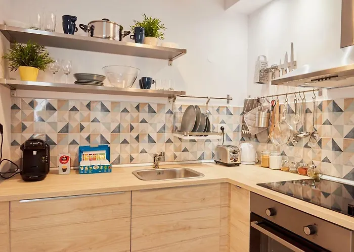 Brand New Lozenets アパート ソフィア